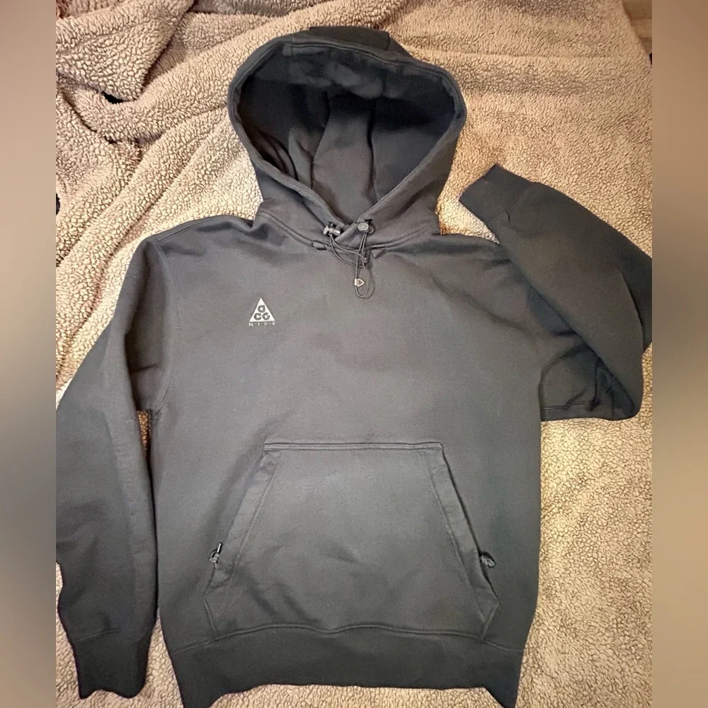 Nike ACG Hooded Black Sweatshirt Mens (XS) - Picture 1 of 6
